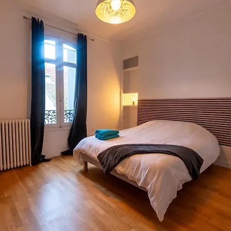 Haussmannien Jaures *