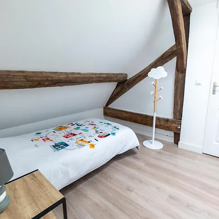 Haussmannien Jaures Apartamento *