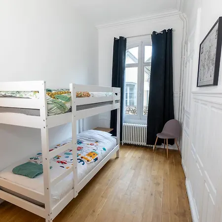 Apartment Haussmannien Jaures *