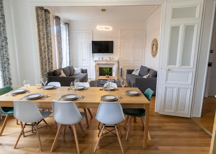 Haussmannien Jaures * Troyes