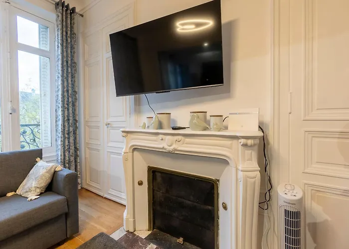 Haussmannien Jaures Troyes