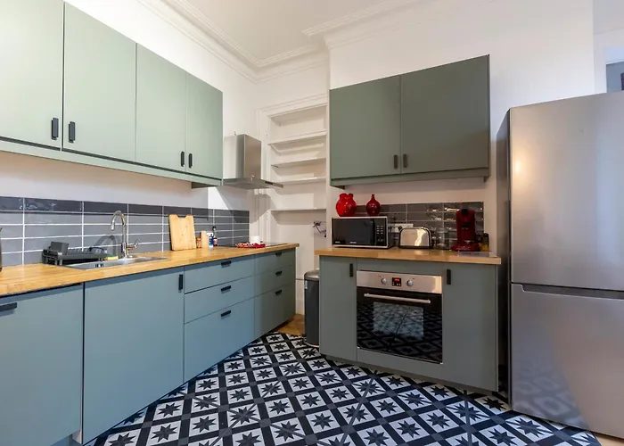 Lägenhet Haussmannien Jaures *