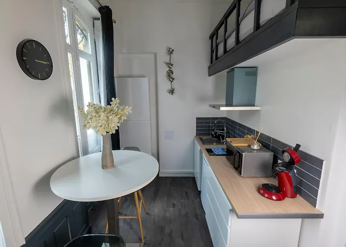 Haussmannien Jaures *