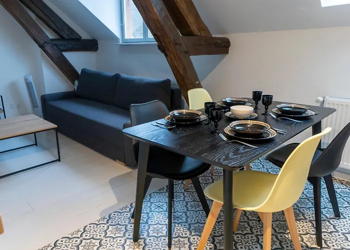 Haussmannien Jaures Troyes