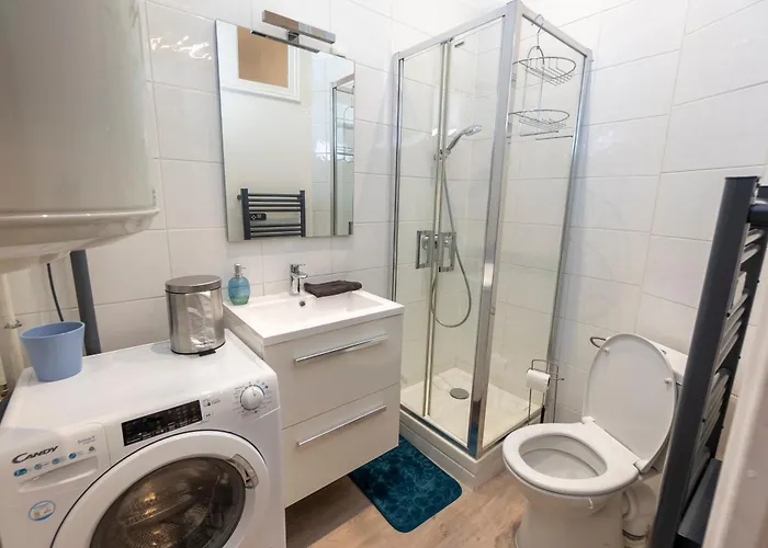 Lägenhet Haussmannien Jaures *