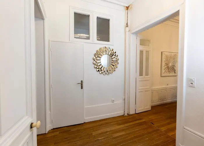 Haussmannien Jaures *